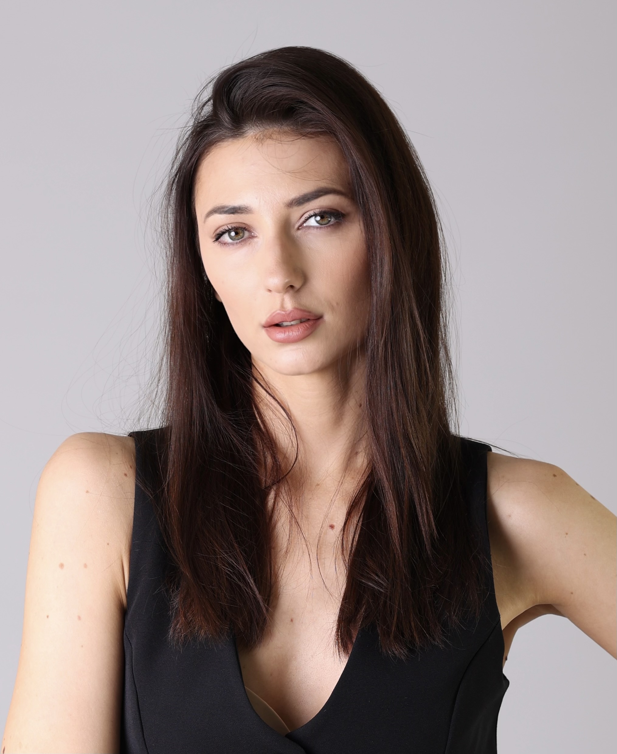 Mirela