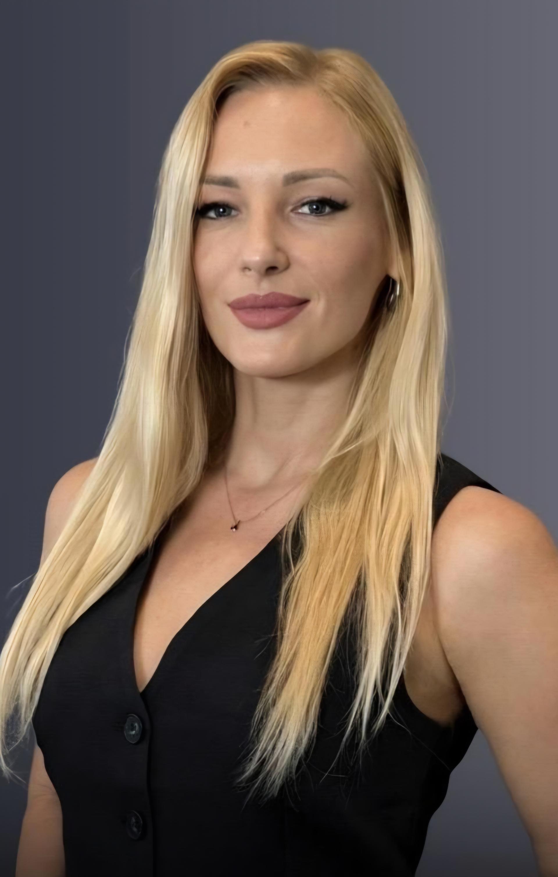 Profile photo of San