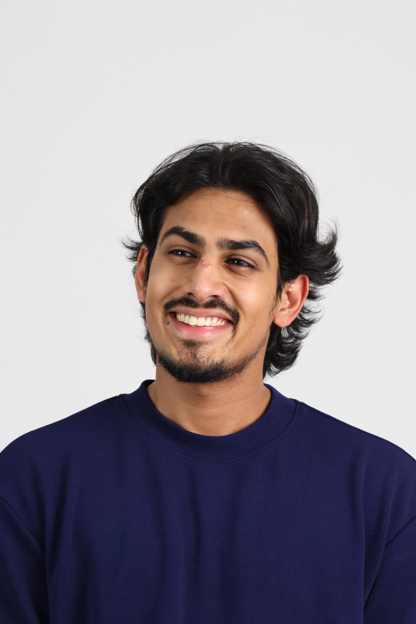 Profile photo of Aks