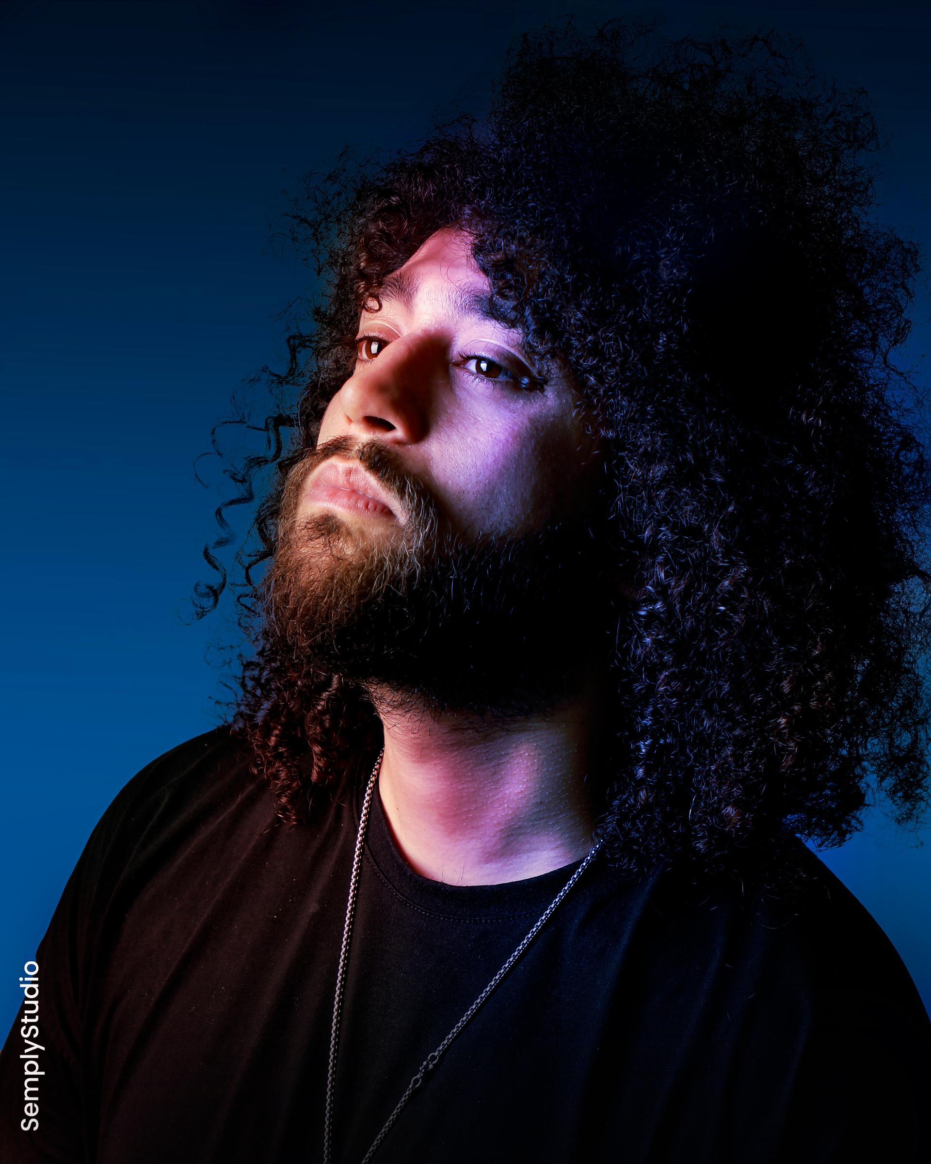 Profile photo of Sim