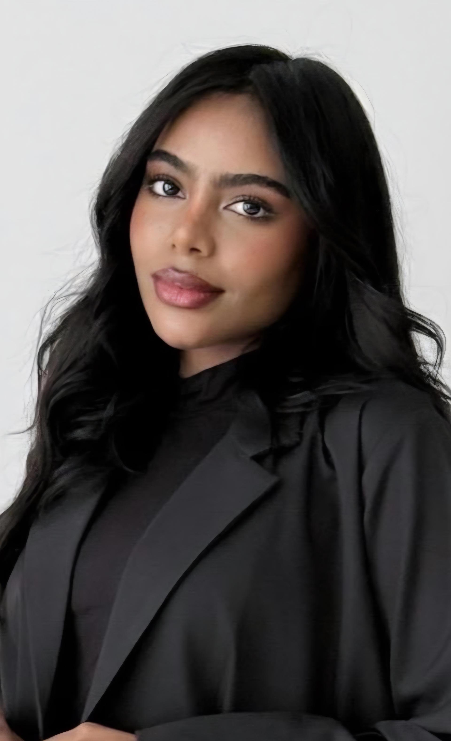 Profile photo of Mon