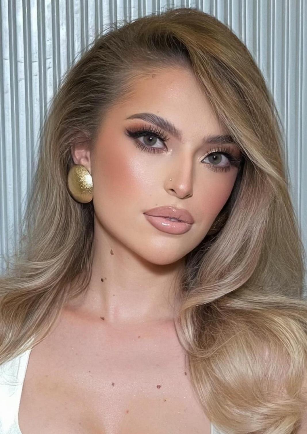 Profile photo of Ali